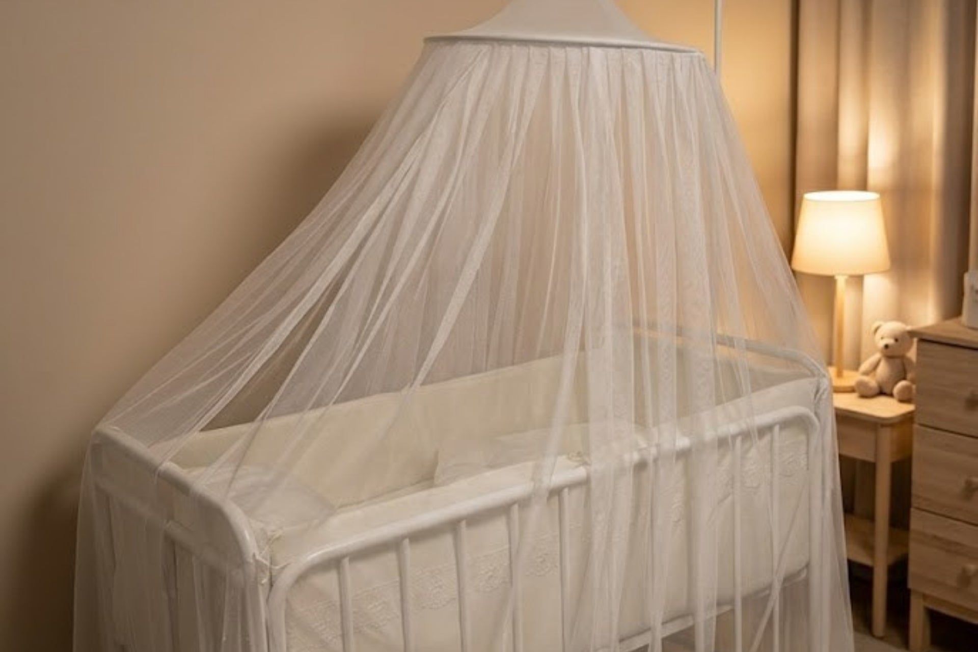 Argimo Bunny Metal Bebek Beşiği Seti 60x120 Beyaz (Beşik + Uyku Seti + Cibinlik + Yatak Dahil)