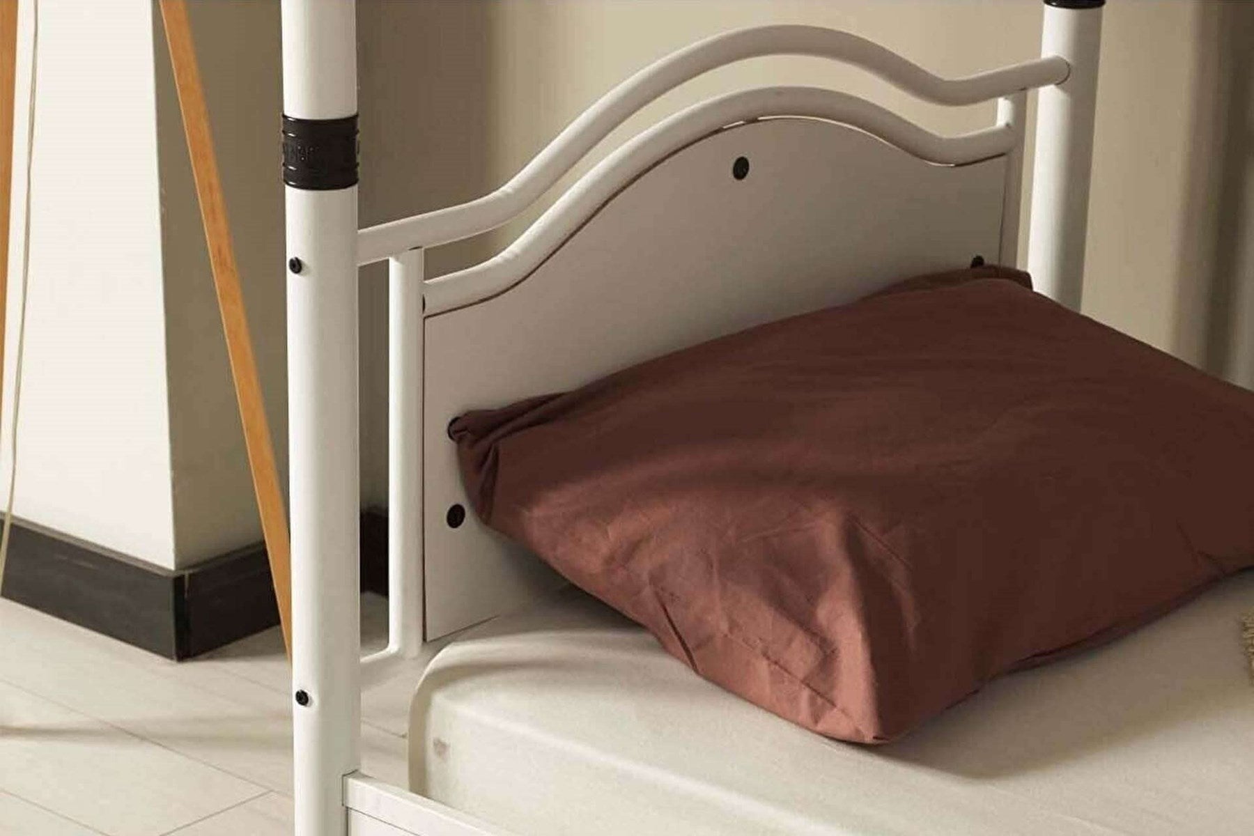 Argimo Avangard Genç Çocuk Odası Ahşap Başlıklı Metal Ranza ve Karyola