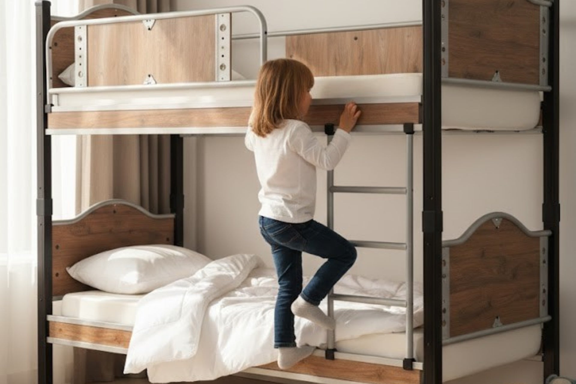 Argimo İnci Genç Çocuk Odası Metal Ahşap Siyah Ranza ve Karyola