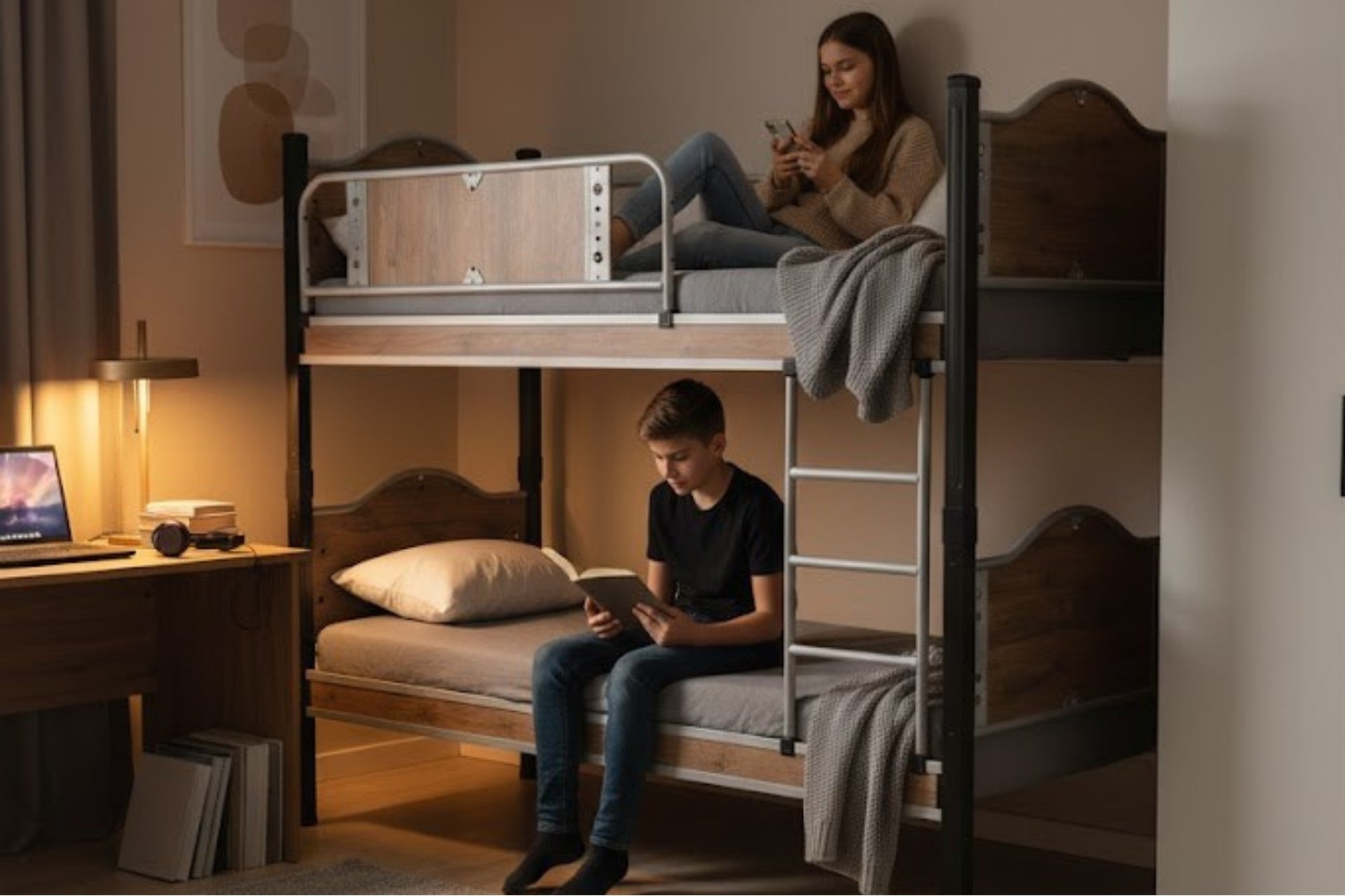 Argimo İnci Genç Çocuk Odası Metal Ahşap Siyah Ranza ve Karyola