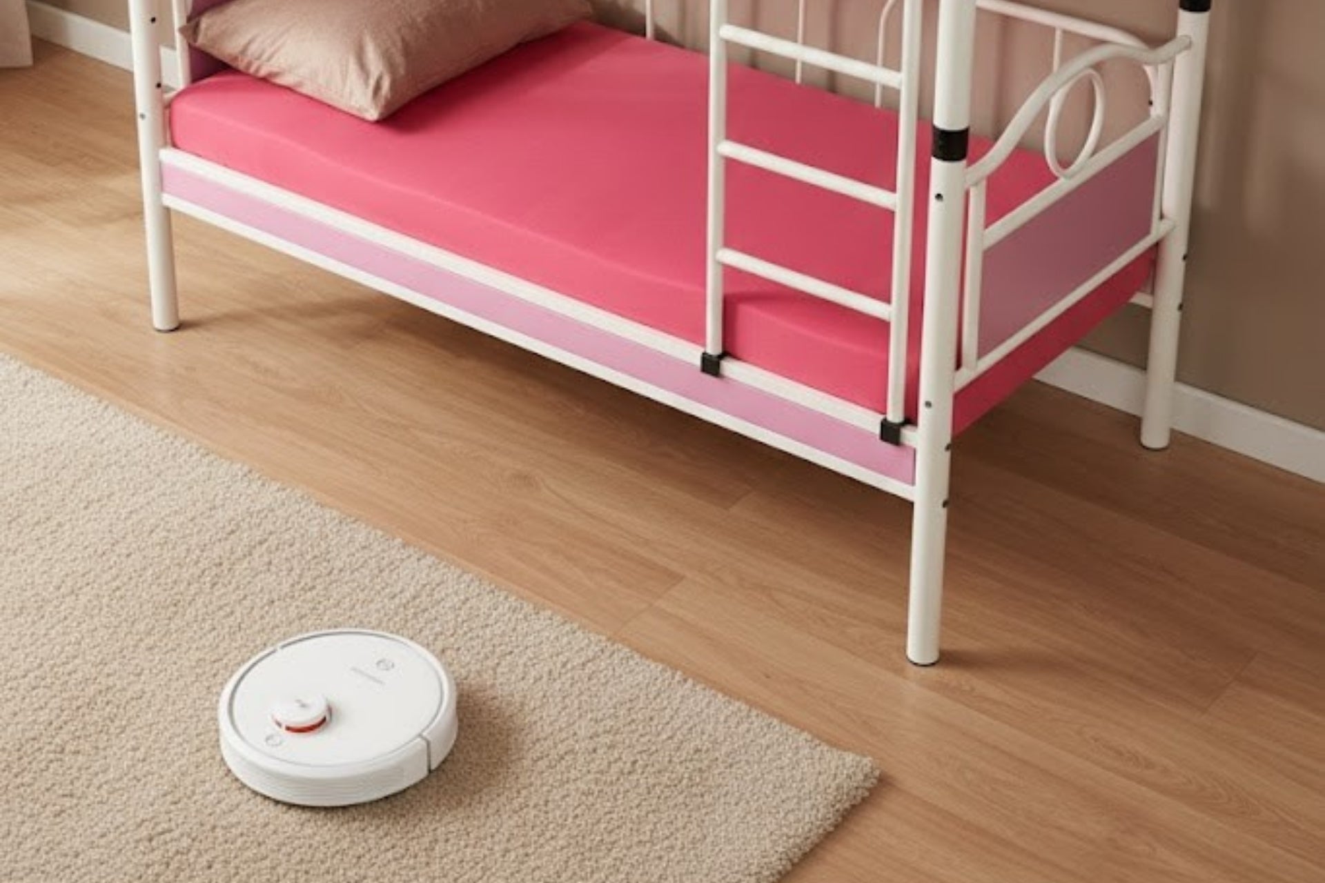 Argimo Zümrüt Bebek Çocuk Odası Ahşap Başlıklı Metal Beyaz Pembe Ranza ve Karyola